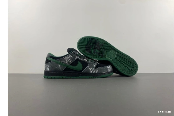 Nike Low SB  Dunk  HF7743-001   There Skateboards 0807